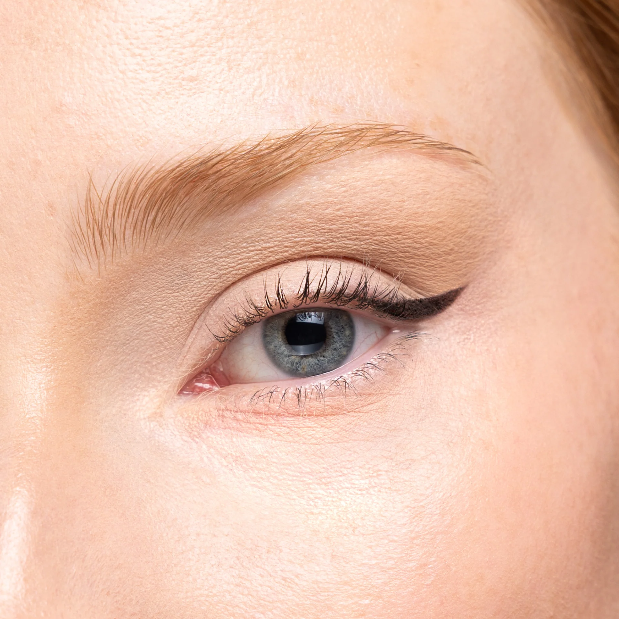 Gel Eyeliner - Image 8